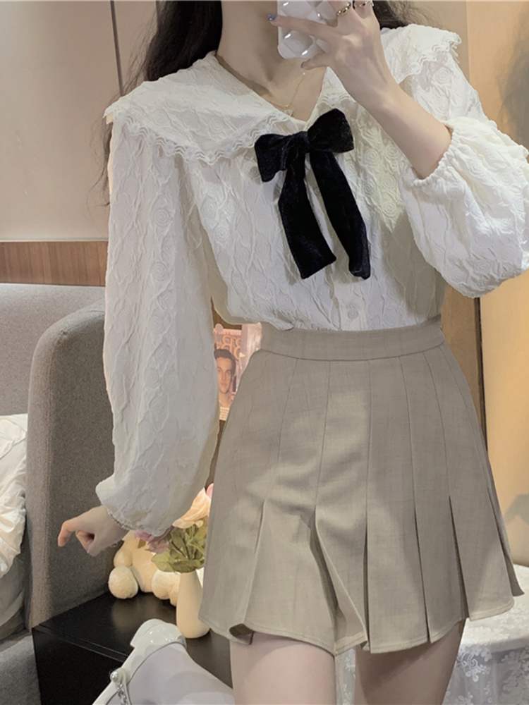 Title 3, Chic Lace Niche Reduction Doll Collar Shirt