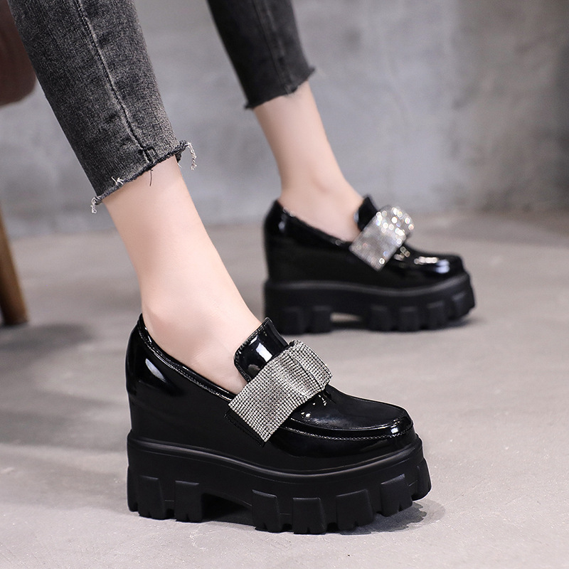 British Style Patent Leather Platform Round Toe Fashion Small Leather Shoes