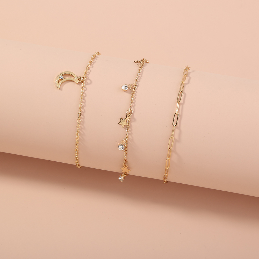 Creative combination design accessories fresh star Moon Tassel simple and easy-to-wear Maestros Bracelet