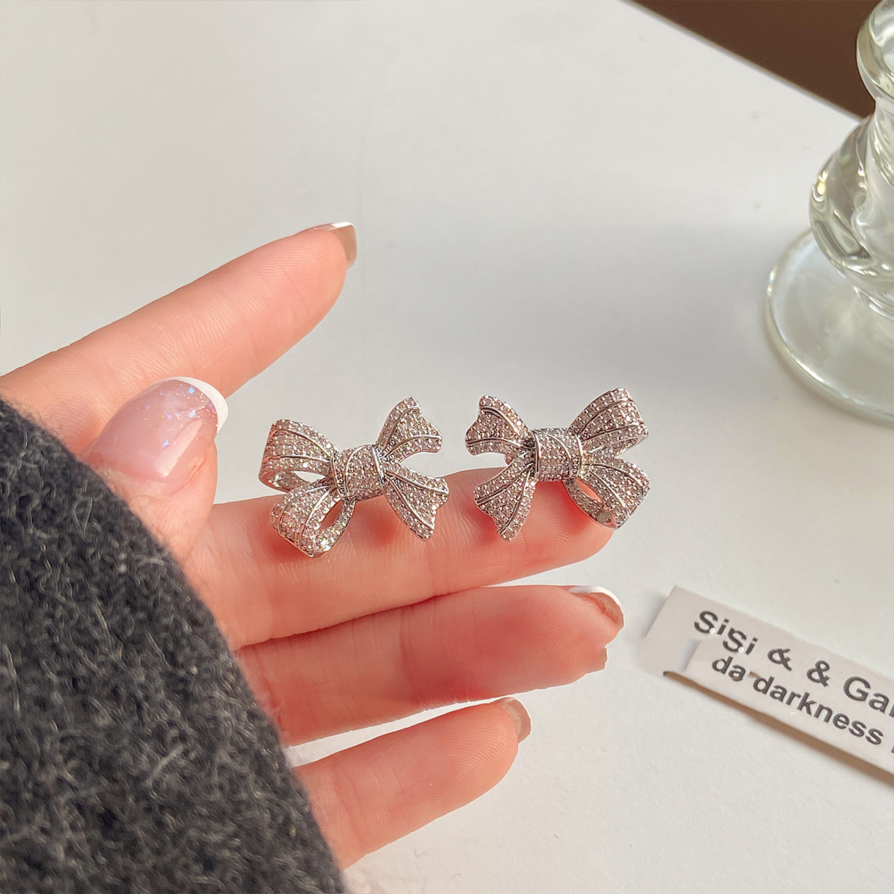 Women's Bowknot Ear Cuffs Without Pierced Ears