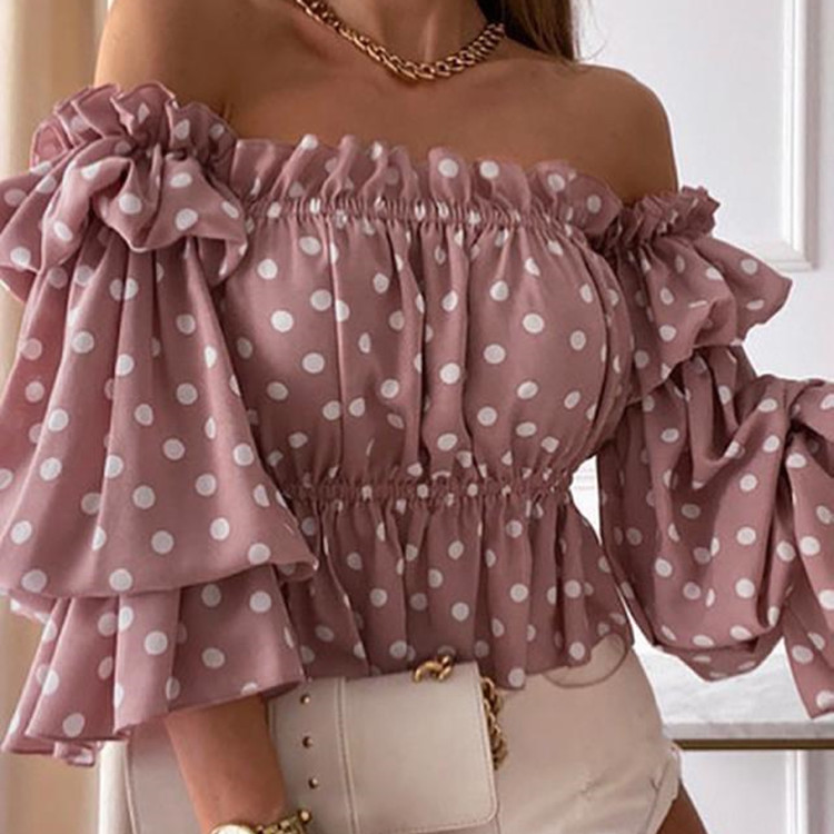 Pink polka dot sleeves