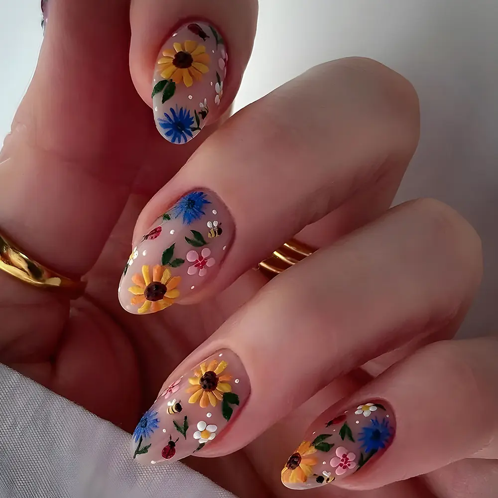 Of Short Almond-shaped Wearable Acrylic Nail Stickers