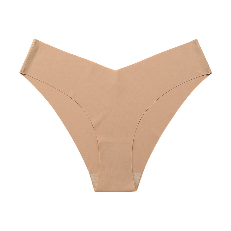 Seamless Ice Silk Underwear For Women With V-shaped Waistband. One-piece Pure Cotton Crotch Breathable Women's Briefs.