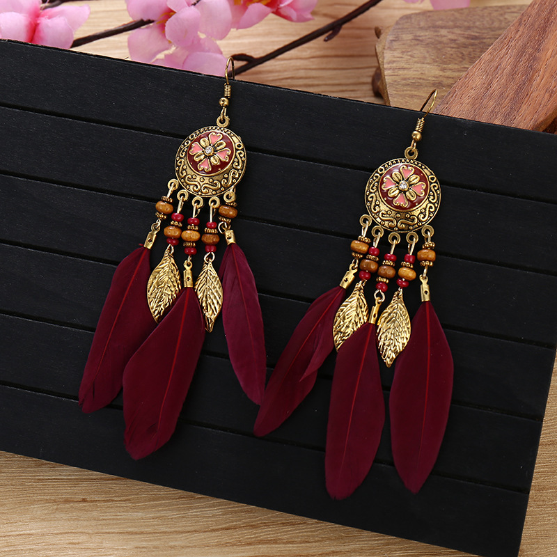 Ethnic Style Retro Earrings Bohemian Vacation Style Antique Alloy Carved Feather Tassel Earrings