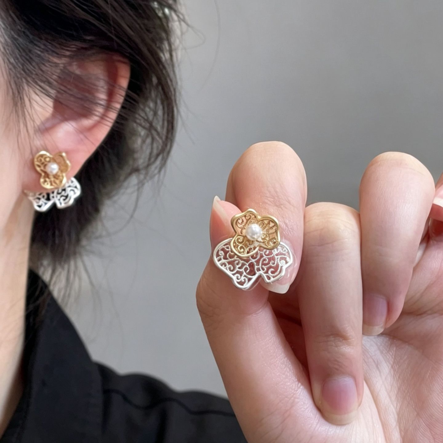 Light Luxury Vintage Color Splicing Hollow Flower Bead Reversible Stud Earrings Minimalist Delicate Versatile High End Ear Jewelry For Women