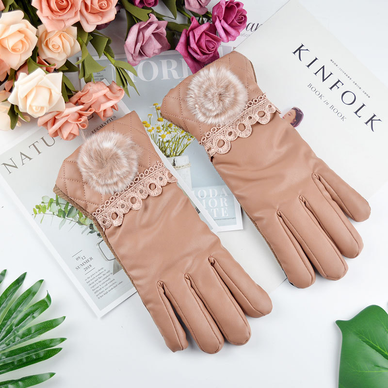 Touch Screen Windproof And Velvet Warm Leather Gloves