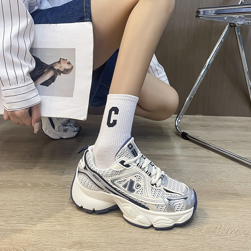 Women's Summer Mesh Casual Thin Platform Height Increasing Shoes