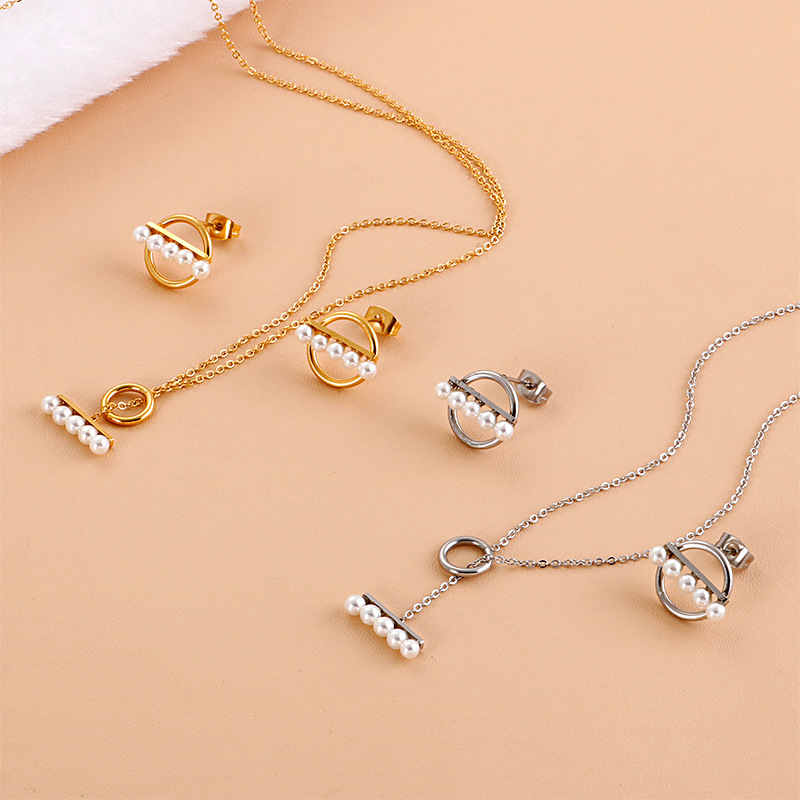 Stainless Steel Plating Women's Pearl Necklace And Earring Set