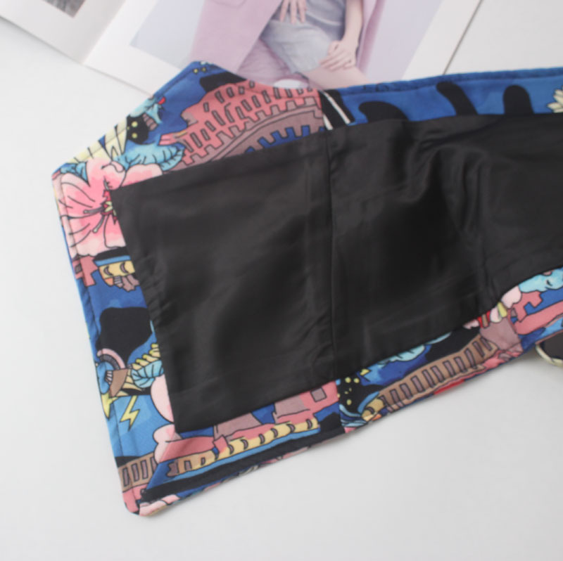 Painted Abstract Suit Material For Ladies With A Wide Waist Girdle