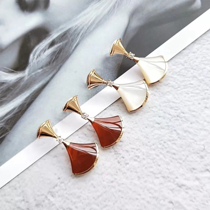 Sterling Silver Small Skirt Earrings Female Korean Version With Diamond