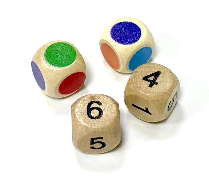 2wooden dice