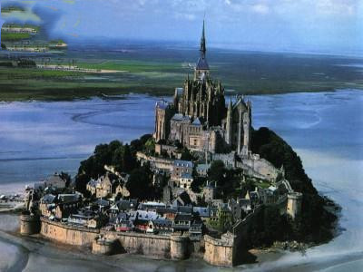 Title 3, Recrea el Monasterio Saint Michel en 3D con est...