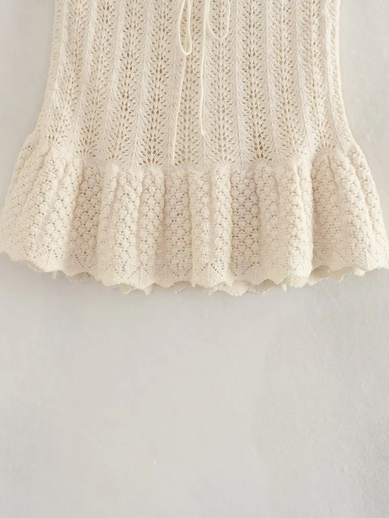 Women's Fashionable Jacquard Mesh Knitted Top Mini Skirt