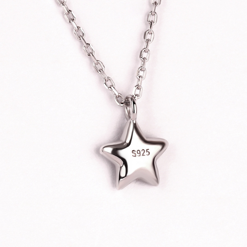 Girls Zircon Shiny Star Pendant Fashion Clavicle Chain Wholesale
