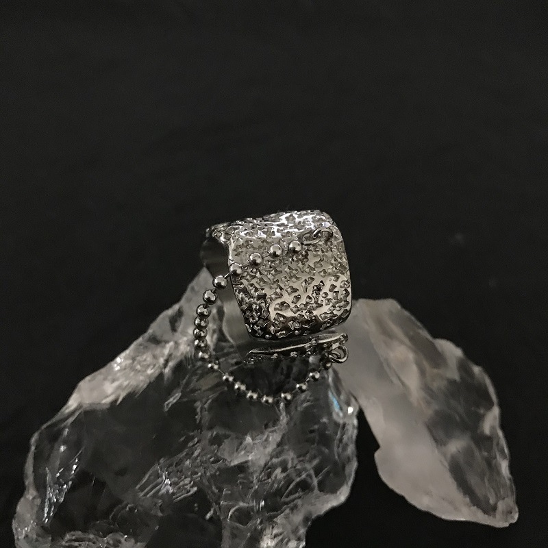 Bead Chain Stitching Texture Ring Tide