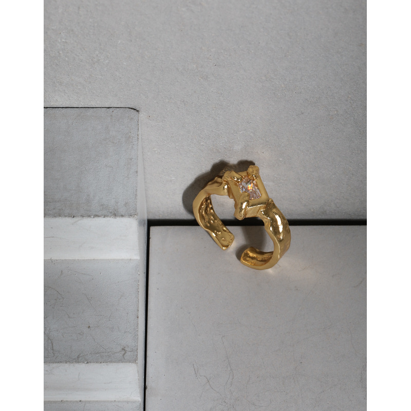 خاتم بنقشة الزيزكون الدقيقة المدمجة المتناسقة