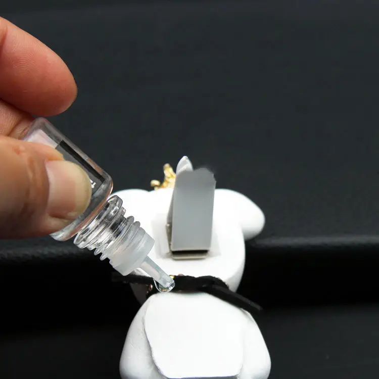 Car Mounted Perfume Accessories Air Conditioner Outlet