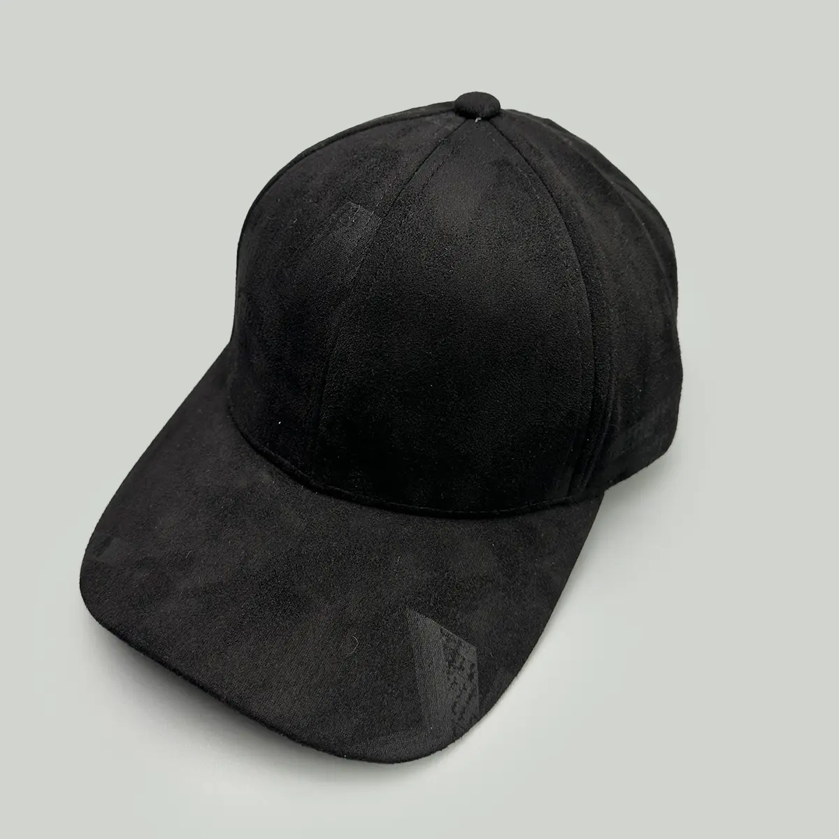 Winter And Autumn Textured Embossed Baseball Cap