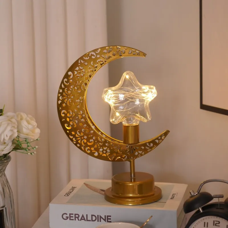 LED Modeling Lamp Creative Personality Iron Moon – image 4
