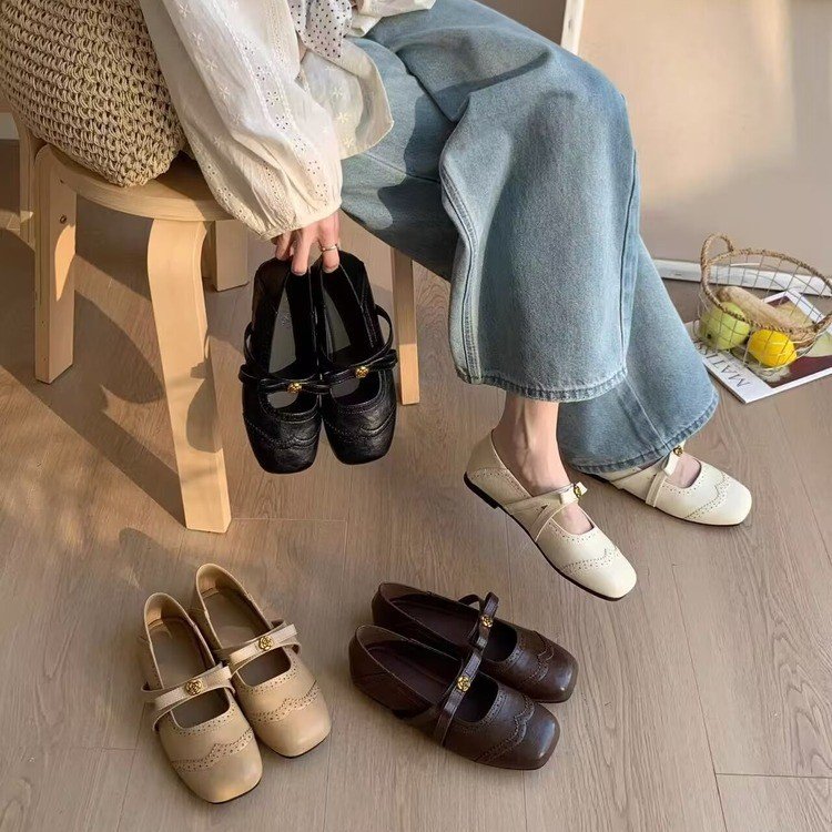 Women Brogue Carved Mary Jane Flats Square Toe Single Strap Metal Flower Buckle Soft Faux Leather Retro British Vintage Ballet Flat Pumps Daily Office Casual Dress Shoes 5