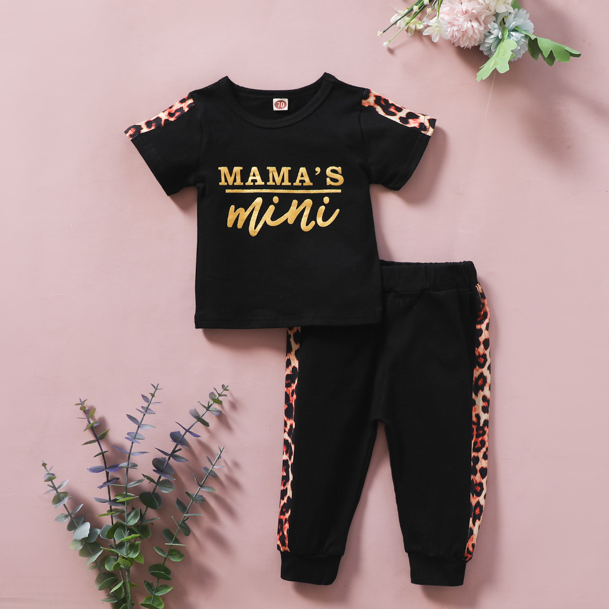 Baby Girl Alphabet Print Short-sleeved Trousers Suit