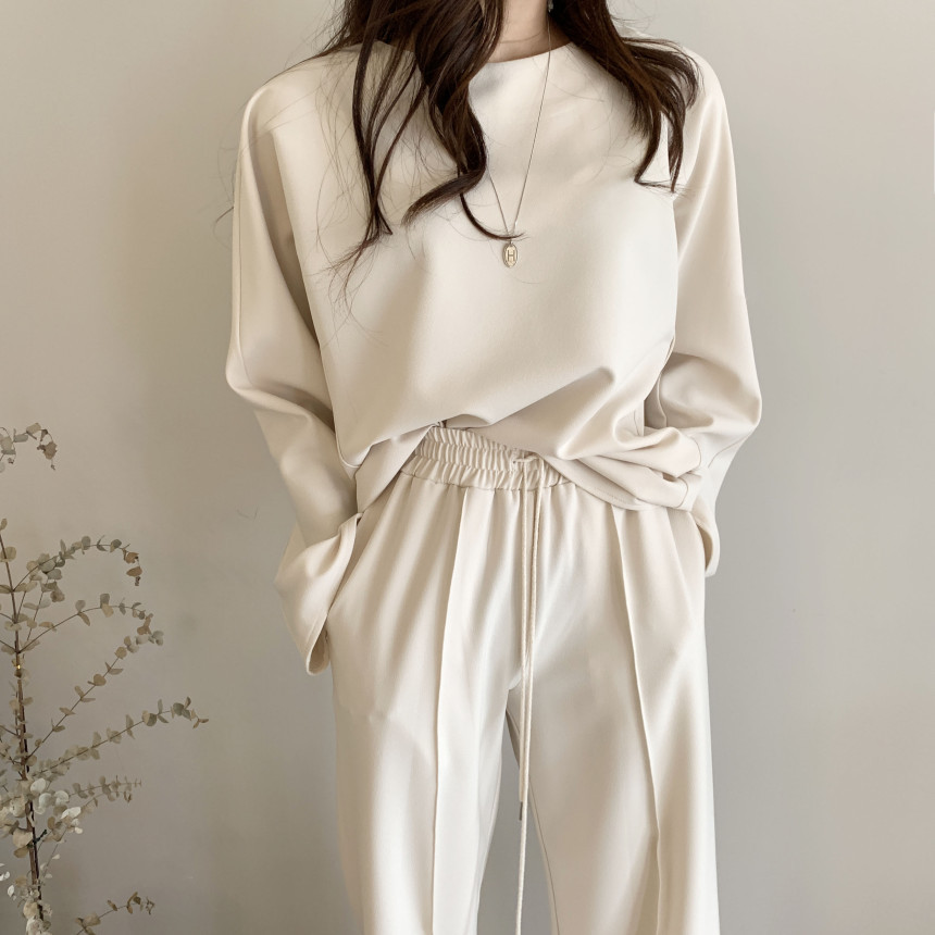 Long-Sleeve Top and Wide-Leg Trouser Set, picture 5 of 9