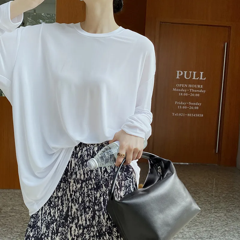 Spring New Women's Simple Lazy Loose All-match Round Neck Bottoming Shirt Long-sleeved T-shirt - White