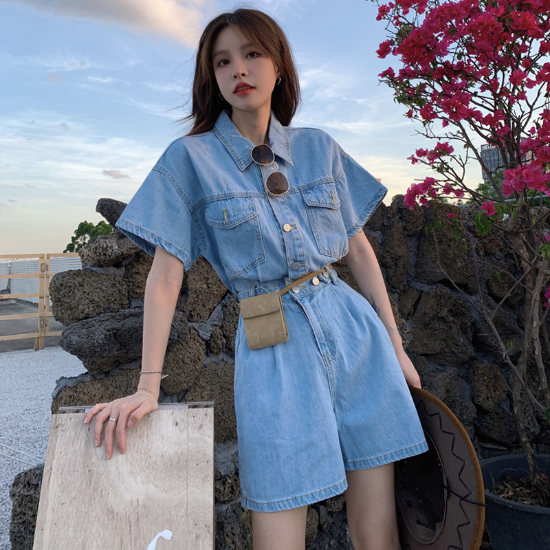 Women’s Small Fashion Denim Jumpsuit