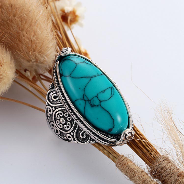 Fashion Simple Retro Turquoise Carved Ring
