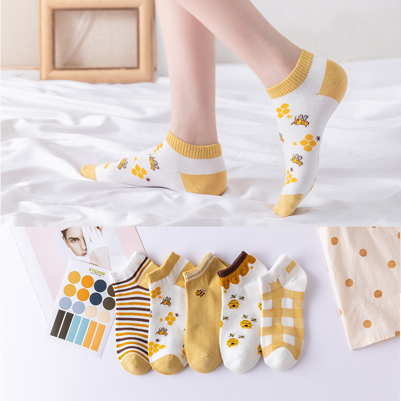 Cartoon Little Bee Boat Socks Pure Female Embroidery Combed Cotton Socks