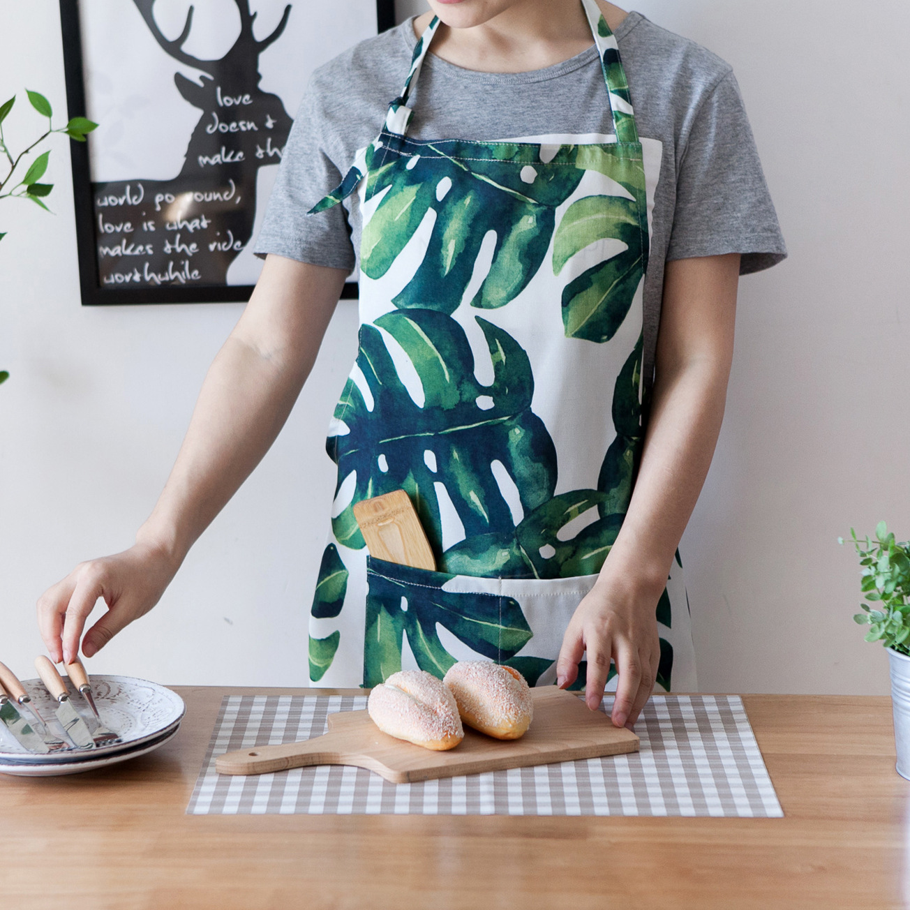 Title 4, Monstera Deliciosa Waterproof Apron Printed Pol...