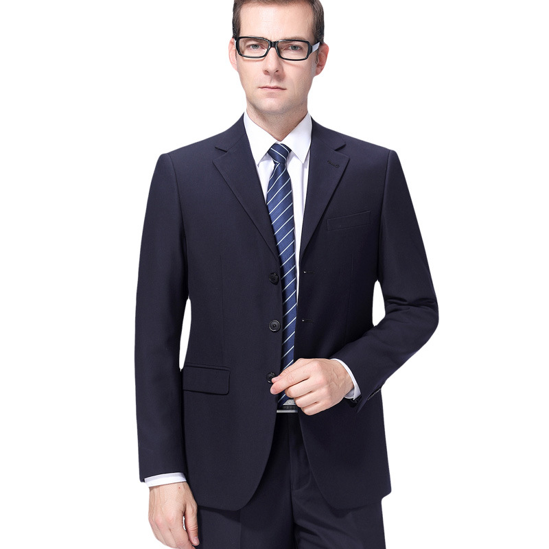 Title 4, Hochwertiger Business Casual Slim-Fit-Anzug aus...