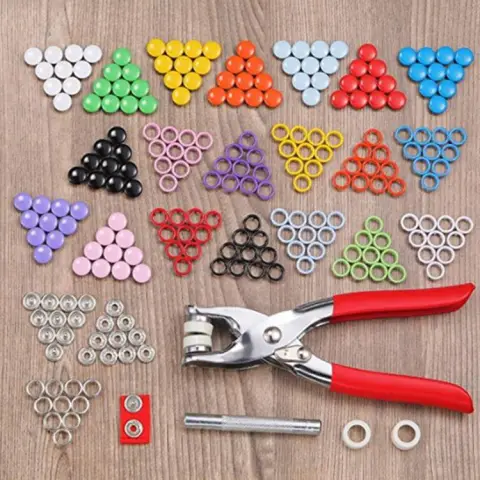 9.5MM Hollow Color Five Prong Button