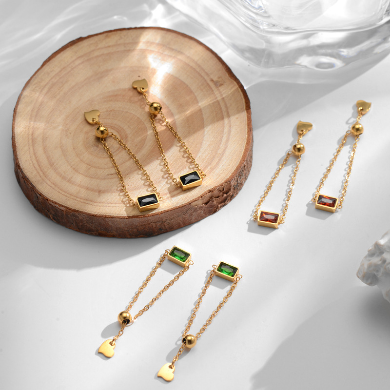 خاتم نسائي بسلسلة ضبط بسيطة