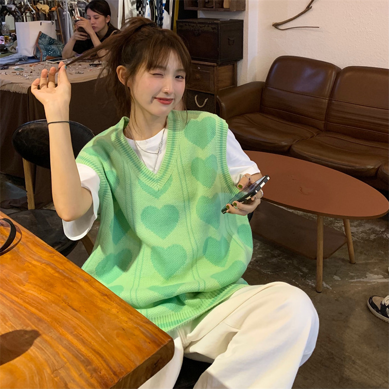 Women's V-Neck Heart Pullover Striped Vest