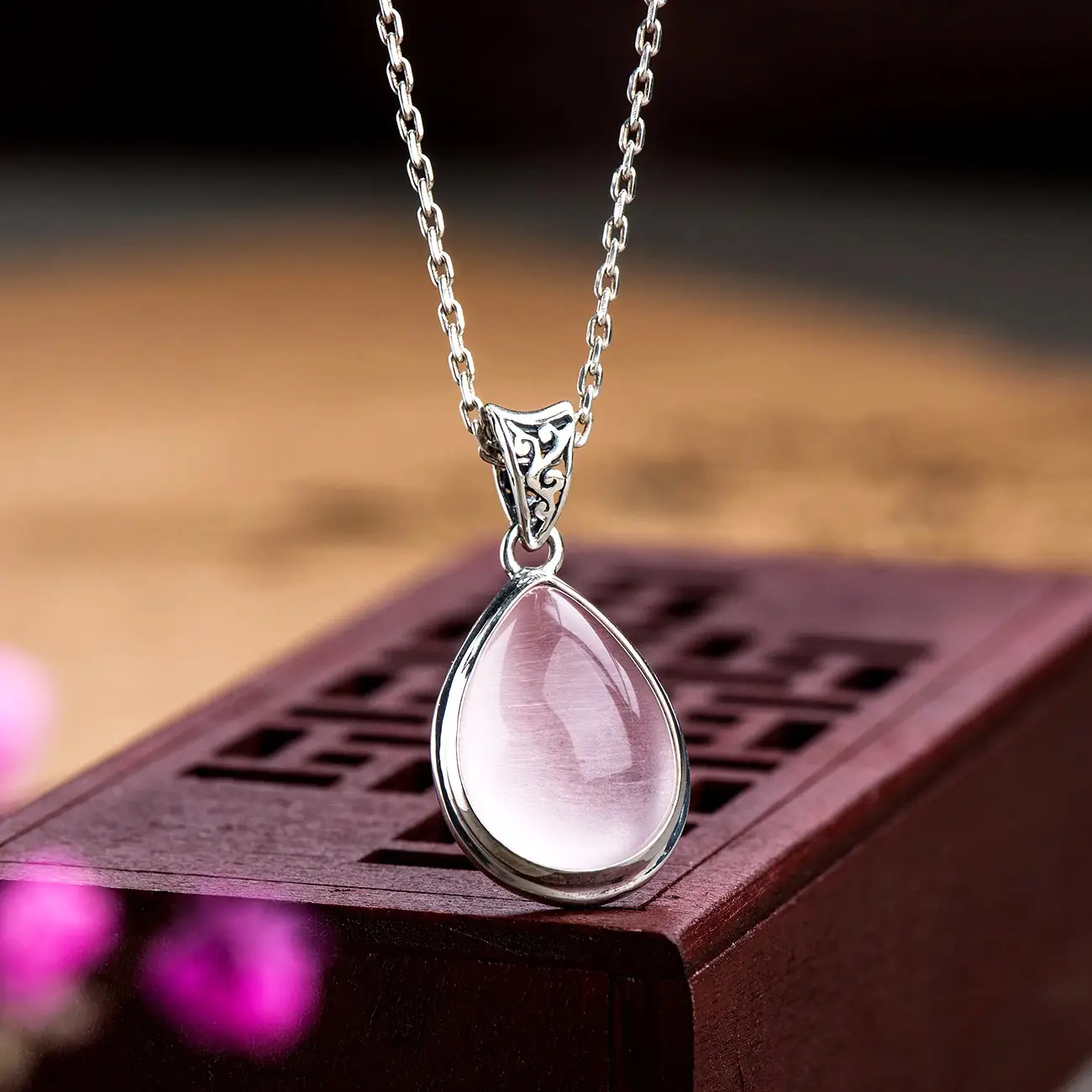 S925 Silver Crystal Pendant Necklace Drop-shaped Ross Quartz Clavicle Chain