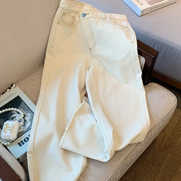 Women's Vintage Flocked White High Waist Jeans
