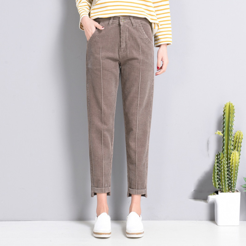 Title 1, Pantaloni Loose Feet Casual Radish in Velluto a...