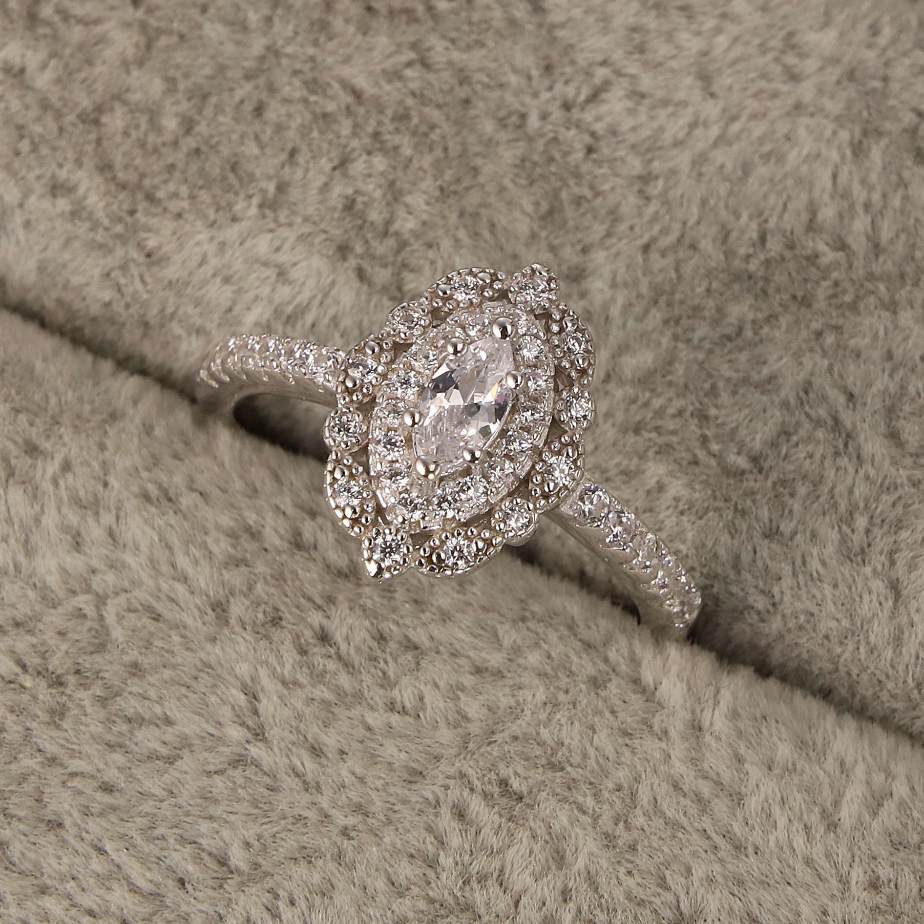 Luxury Silver With Diamond Oval Ring