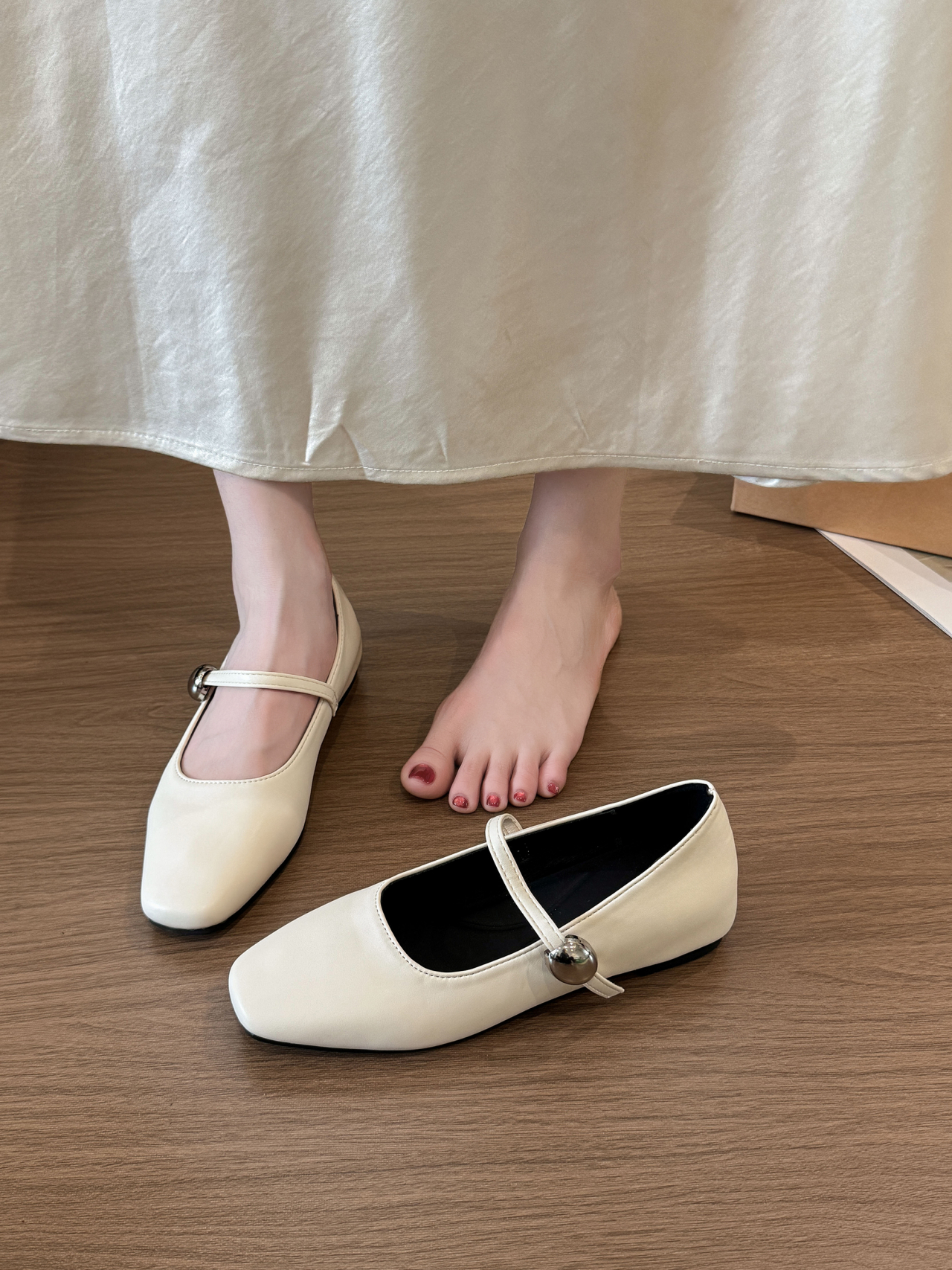 PU Mary Jane Flats, picture 5 of 6