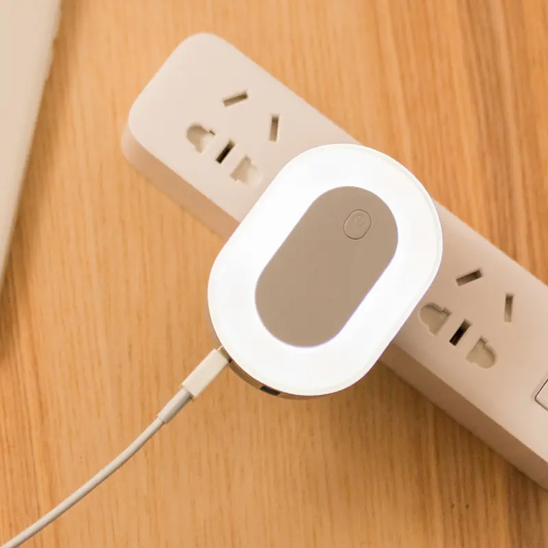 USB Creative Two Port Smart Phone Charger