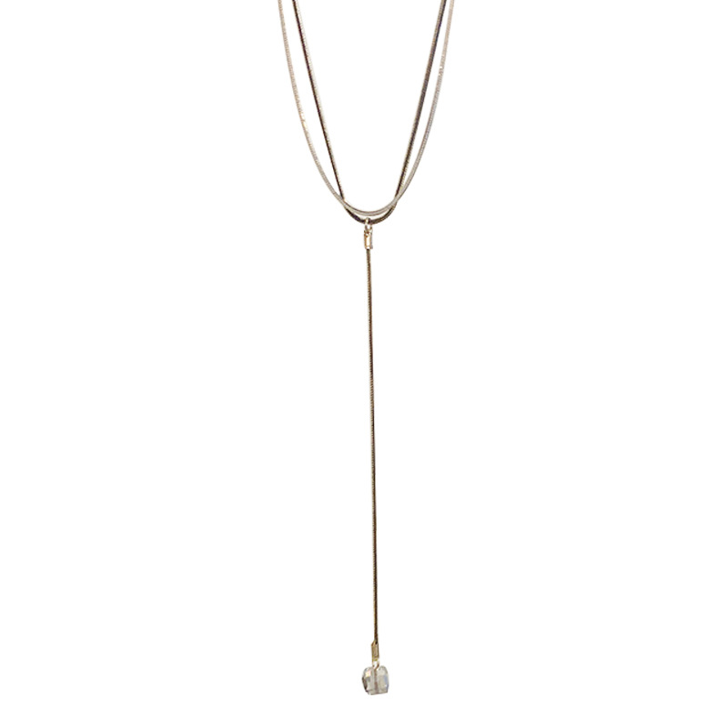 Simple And Fashionable Golden Necklace