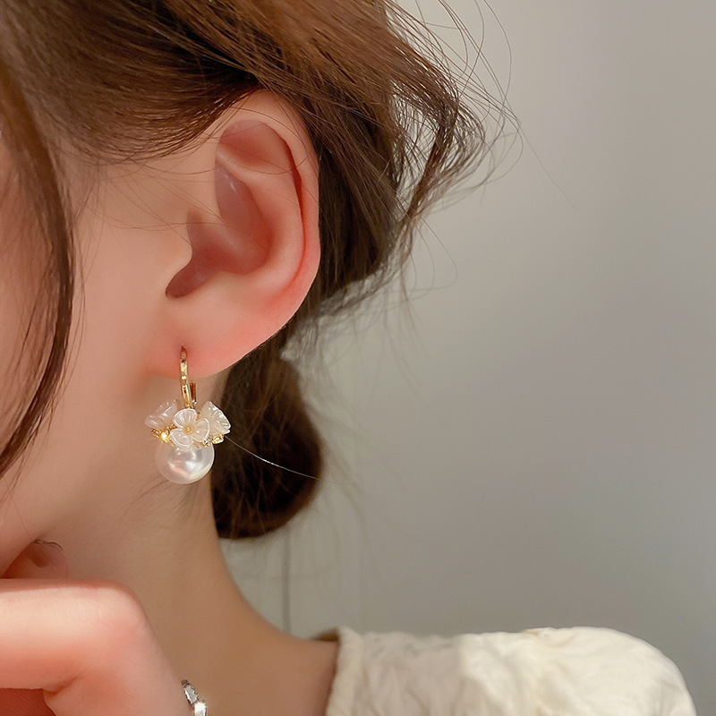 S925 Silver Needle Korean Shell Flower Basket Pearl Earrings