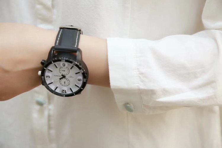 Women's New Style Literary Embroidery Long-sleeved Shirt