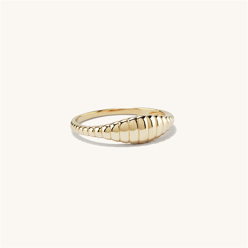 Title 2, European And American Horn Bread Pattern Ring