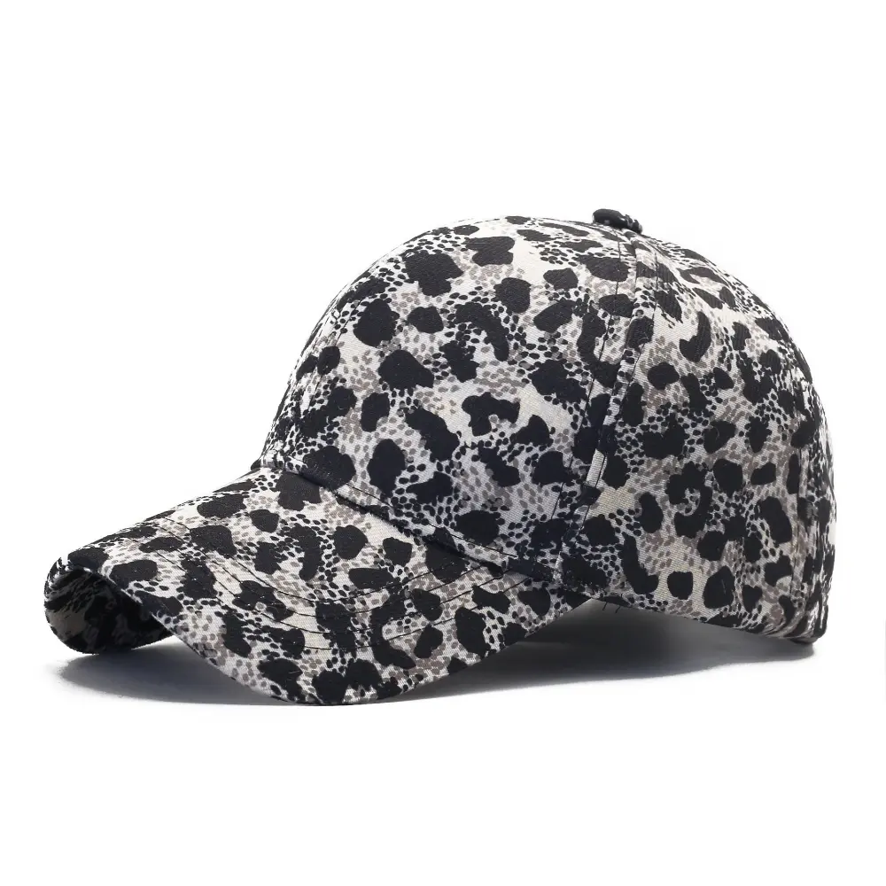 Leopard-patterned Spotted Light Board Adjustable Trend-forward Curved-brim