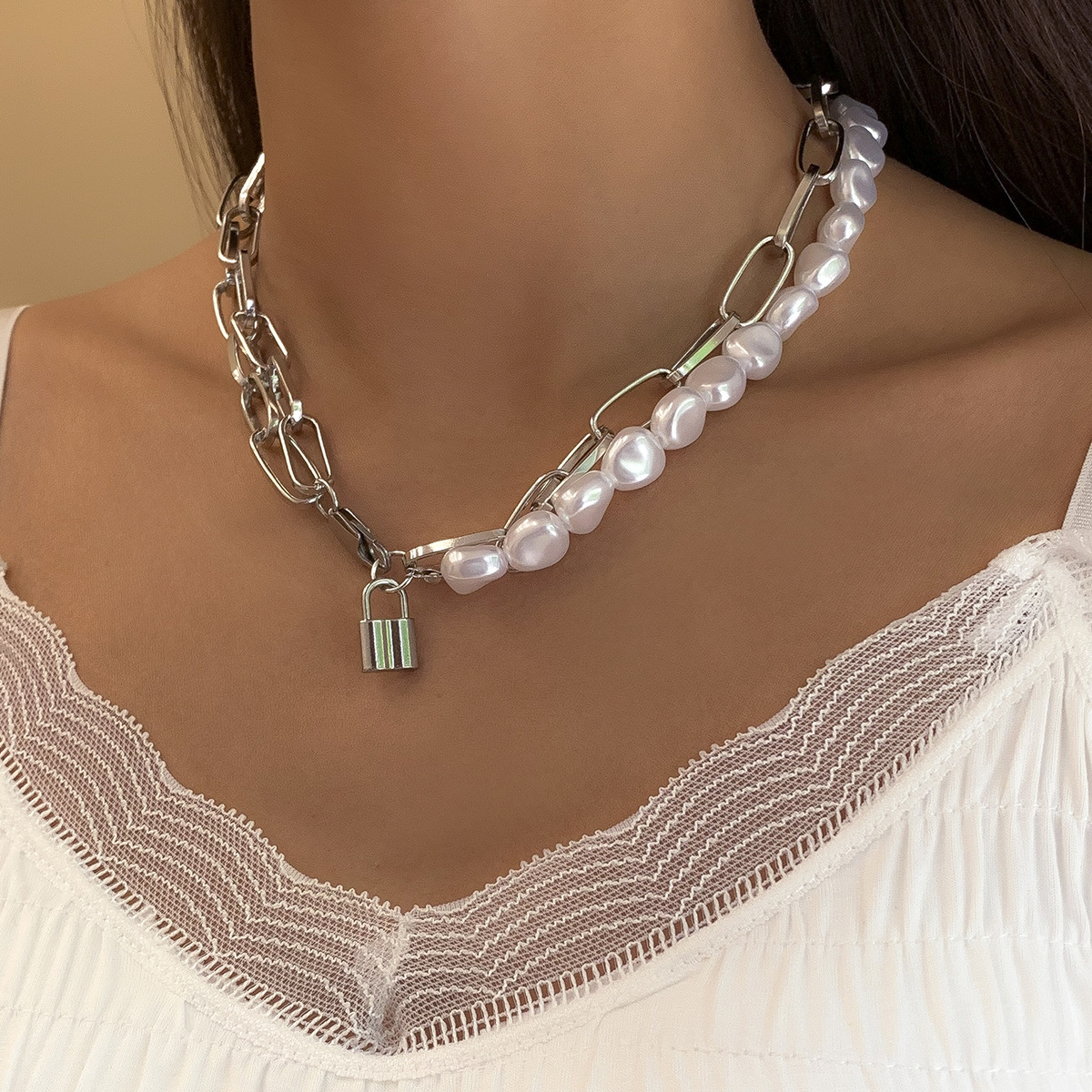 Rice Grain Imitation Pearl Clavicle Necklace