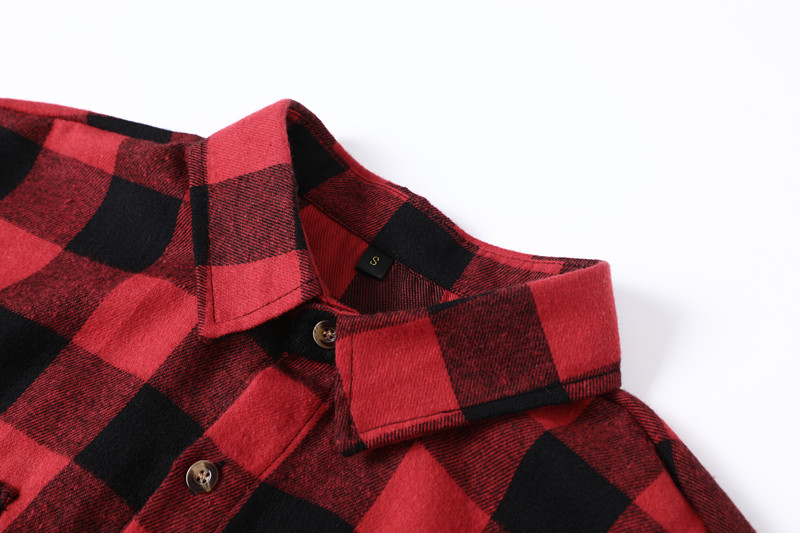 A Long-sleeved Pocket Checked Shirt With A Lapel For Young Men In Autumn And