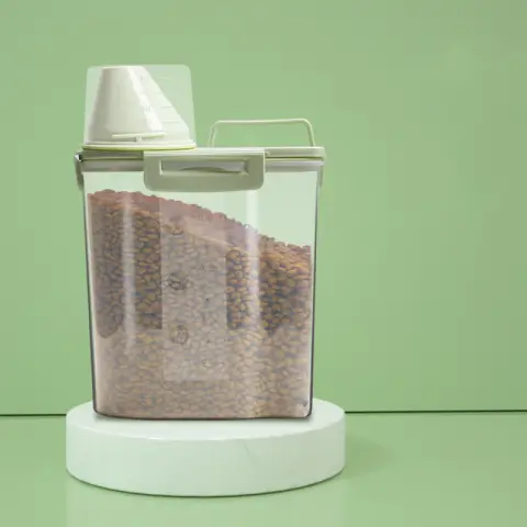 Pet Food Cans