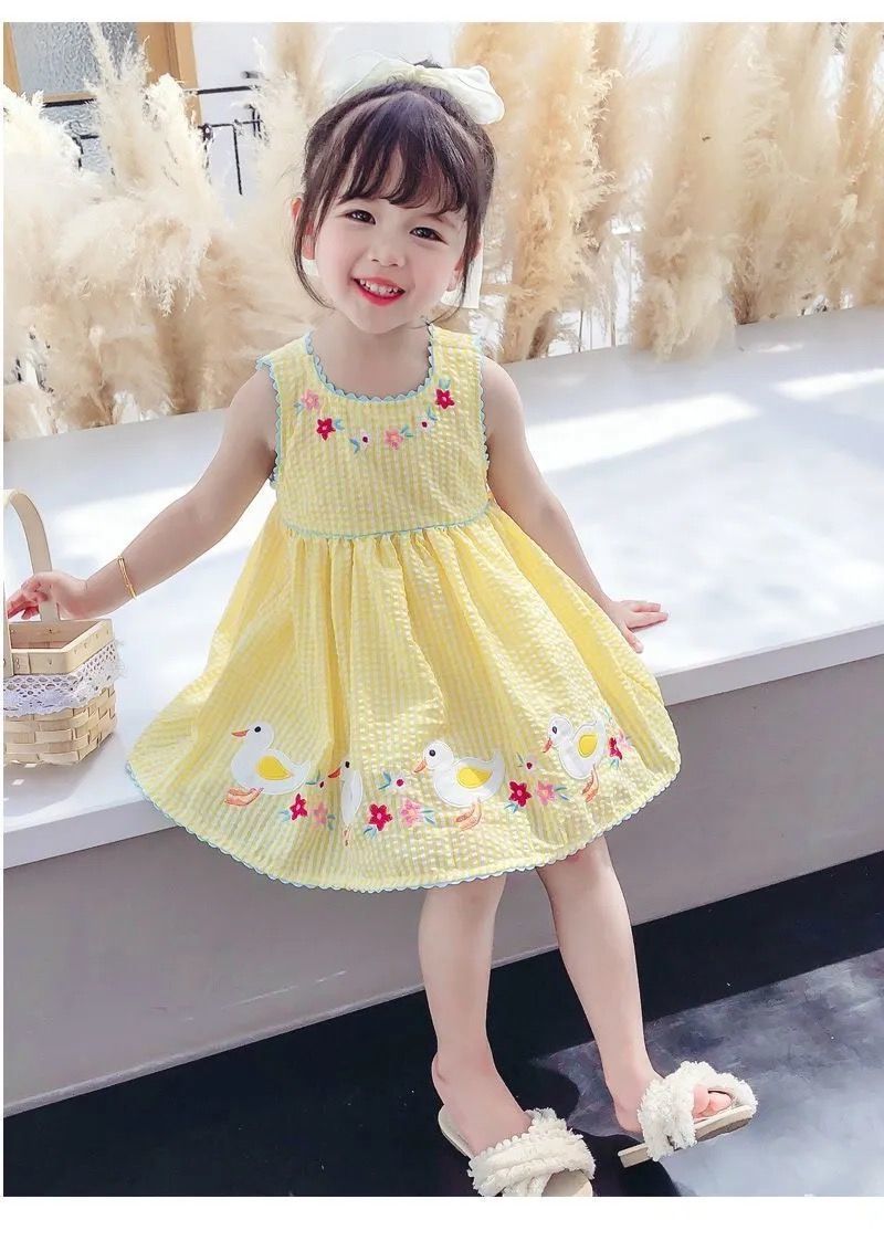 Girls Dress Duckling Children's Skirt Foreign Style Ins Wind Light Lace Sweet Vest Skirt